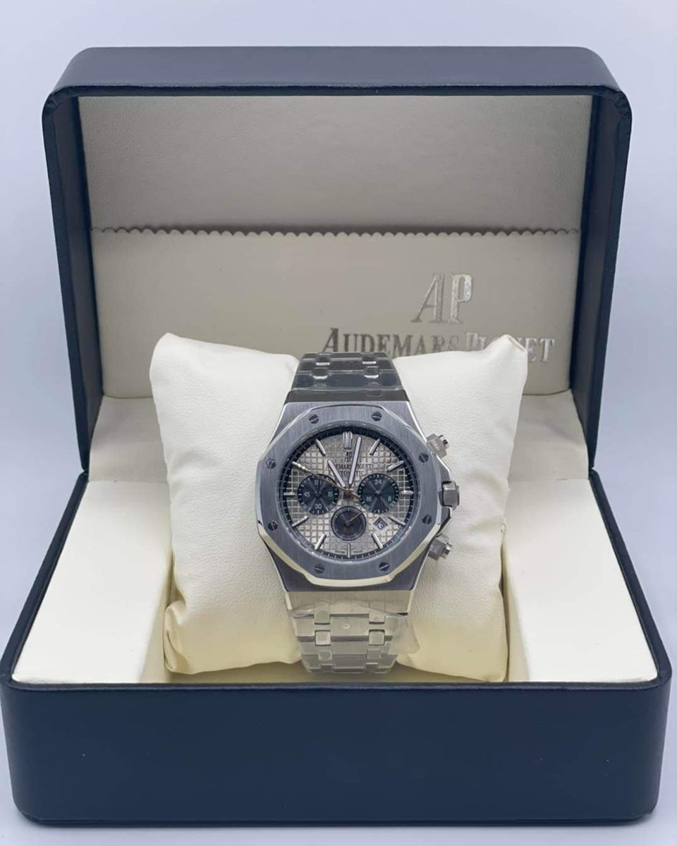 Audemars Piguet  Black Chrono khaki dial